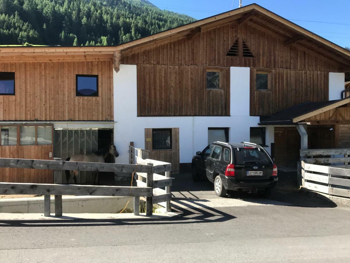 Villa Pferdehof Bachegg Tobadill Esterno foto